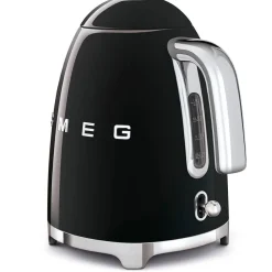 Smeg Vedenkeitin musta KLF03BLEU