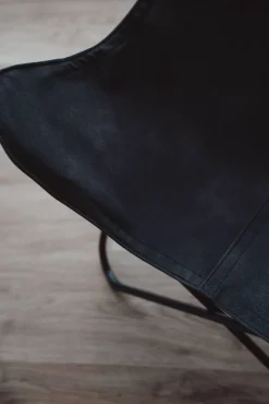 Varax Lepakkokangas 36A musta keinonahka