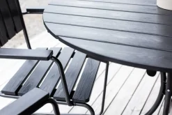 Varax Suvisaari pöytä pyöreä musta