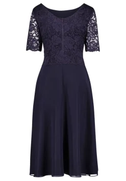 Vera Mont mekko 0113 4825