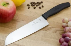 Victorinox santokuveitsi 17 cm