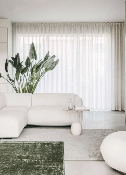 VM-Carpet Basaltti 490 vihreä 133*200 cm, kantti 5774