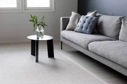 VM-Carpet Lyyra 52 valkoinen 160*230 cm, kantti 1