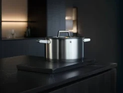 WMF korkea kattila Comfort Line 24 cm/5,7 l kannella