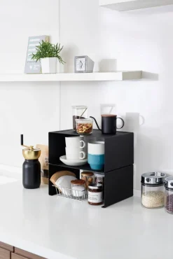 Yamazaki hyllykoroke Tower pinottava musta