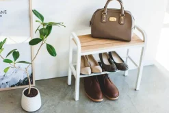 Yamazaki kenkäteline kannella Tower valkoinen