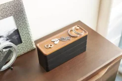 Yamazaki korurasia Rin kolme osaa musta