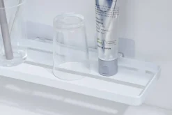 Yamazaki kylpyhuoneen hylly Tower valkoinen