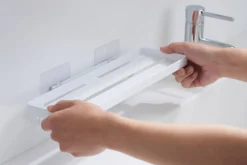 Yamazaki kylpyhuoneen hylly Tower valkoinen