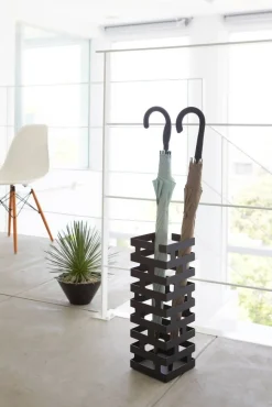 Yamazaki Sateenvarjoteline Brick musta