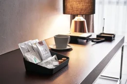 Yamazaki säilytyslokero musta