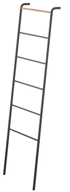 Yamazaki vaateteline musta