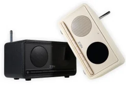 Z3N radio R11 musta nahka